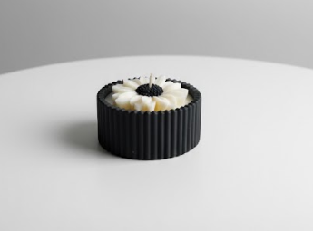 Daisy Delight Cupcake Scented Candle